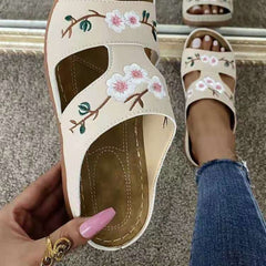 Fashion Embroider Soft Slippers Women