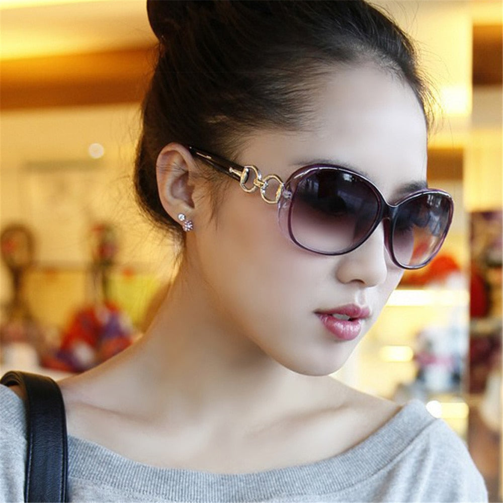 Luxury Italian Black Sunglasses Women